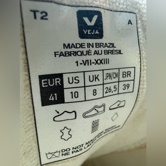 Veja Campo Sneakers - White and Mulberry - Womens - excellent condition - Picture 8 of 8